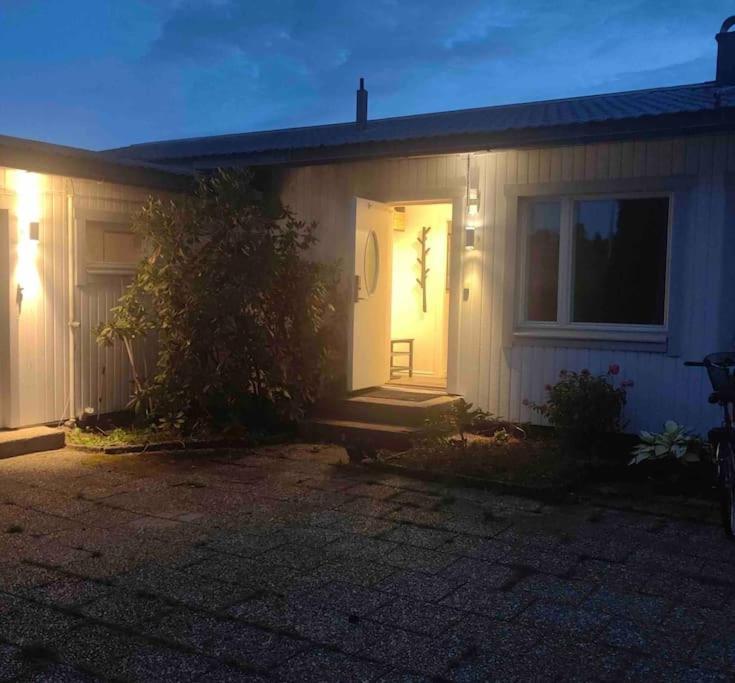 Sikvaegen Apartment *